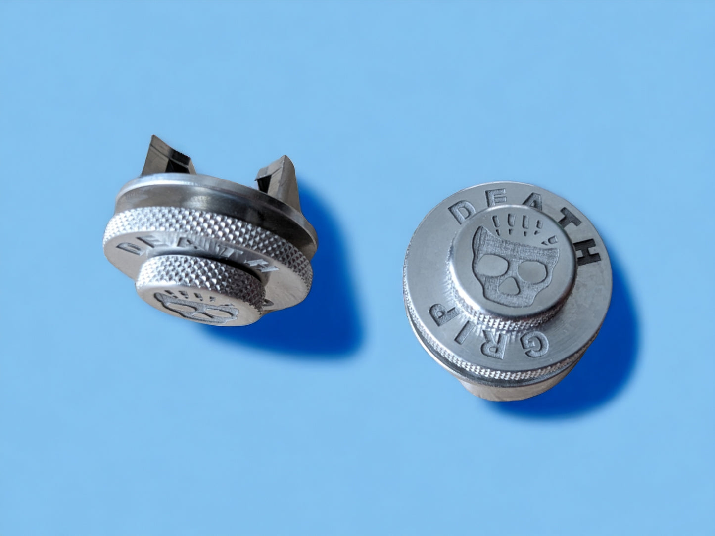 Premium DG Billet Strap Locks -  Silver skulls